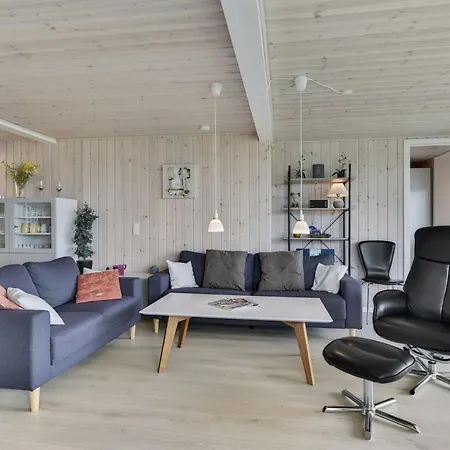 Hébergement de vacances Loi - 200m From The Sea By Interhome *
