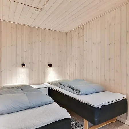 Loi - 200m From The Sea By Interhome Hébergement de vacances *